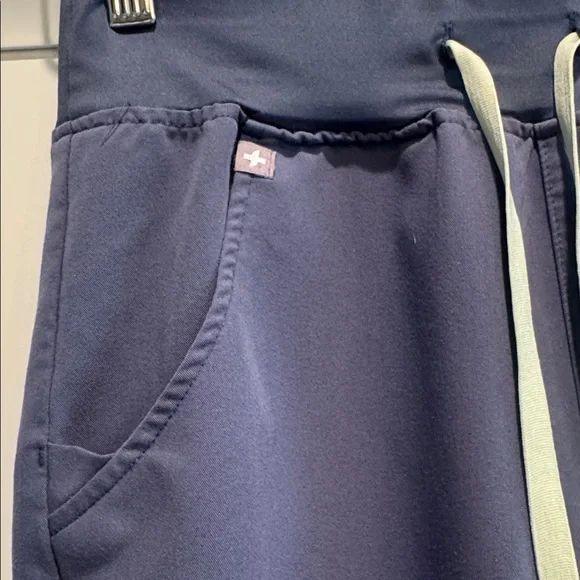 Figs Scrub Pant - Picture 3 of 6